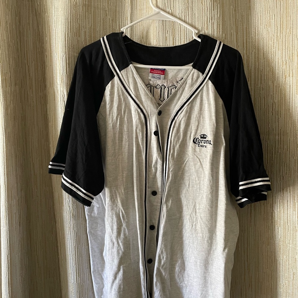 Baseball jersey Corona